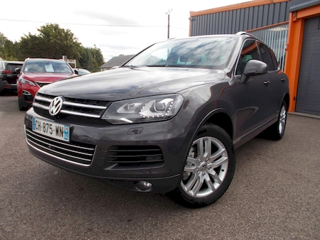VOLKSWAGEN TOUAREG II 3.0 V6 245 CV 4 MOTION CARAT EDITION TIPTRONIC ********** 1 ERE MAIN AVEC CARNET D ENTRETIEN COMPLET ************